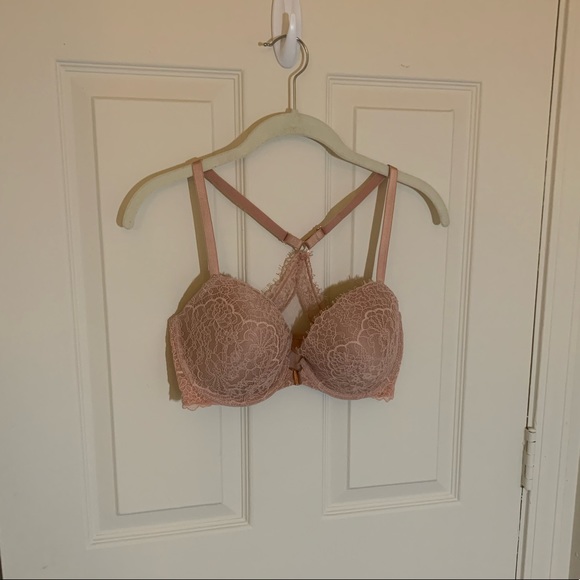 Victoria’s Secret front close bra - Picture 3 of 11